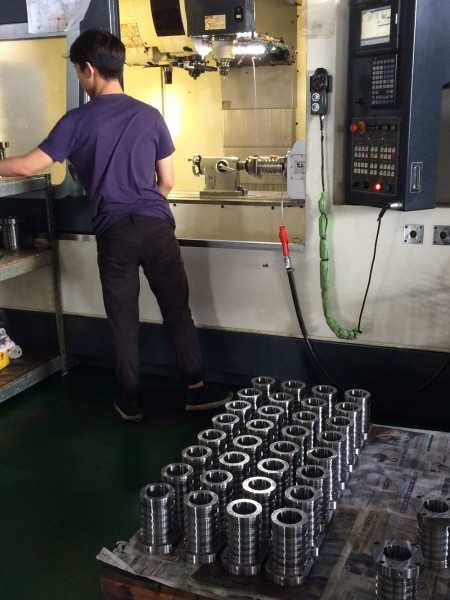 熱擠壓模具常用材料，熱擠壓模具的主要構造